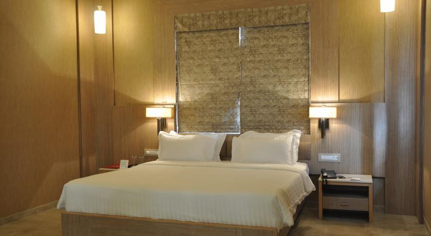 Lords Resorts Sasan Gir 11/36