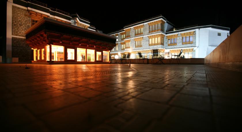 Hotel Spic N Span 2/40