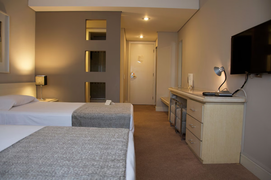 Hotel Victoria Villa Curitiba By Nacional Inn 70/146