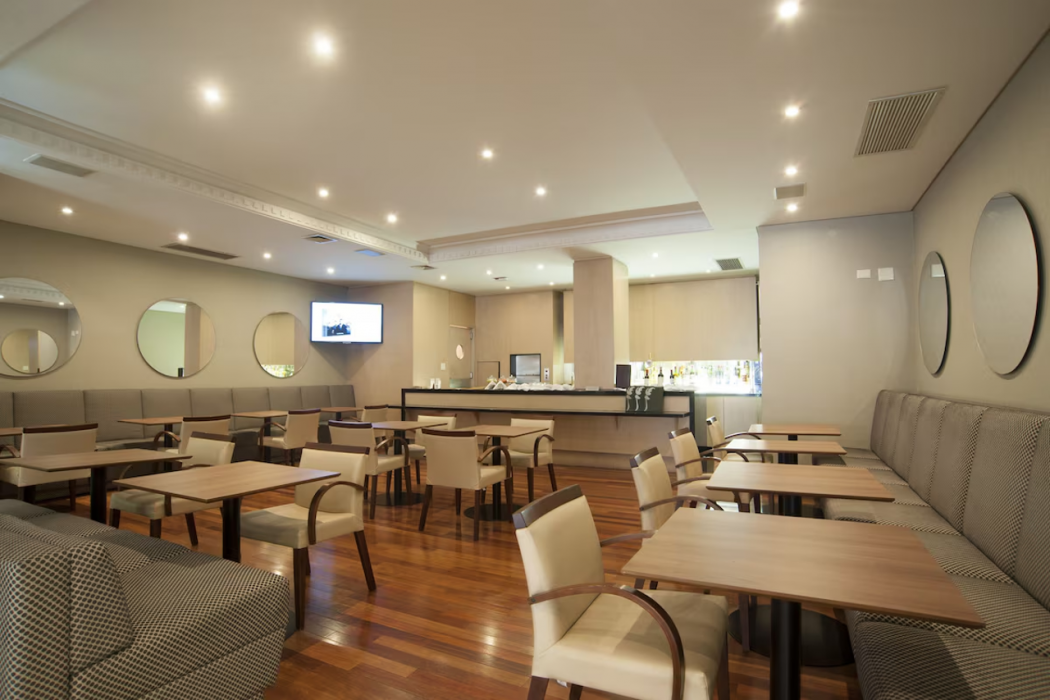 Hotel Victoria Villa Curitiba By Nacional Inn 99/146
