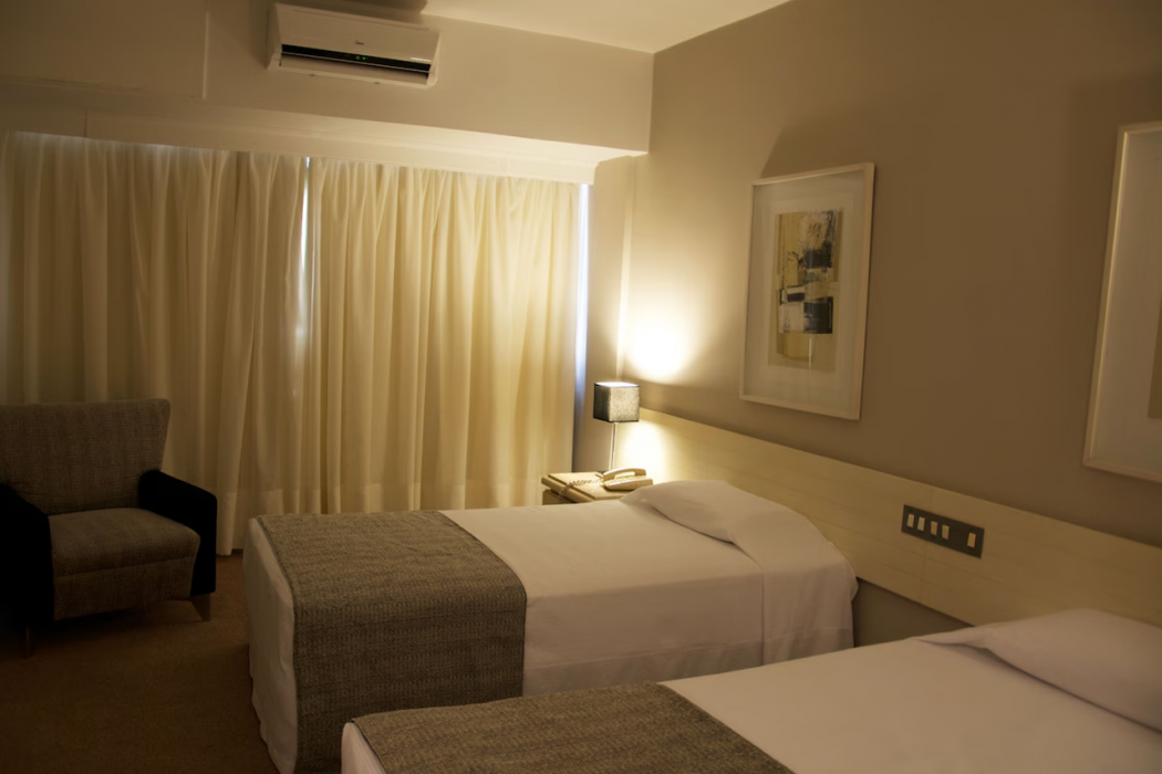 Hotel Victoria Villa Curitiba By Nacional Inn 35/146