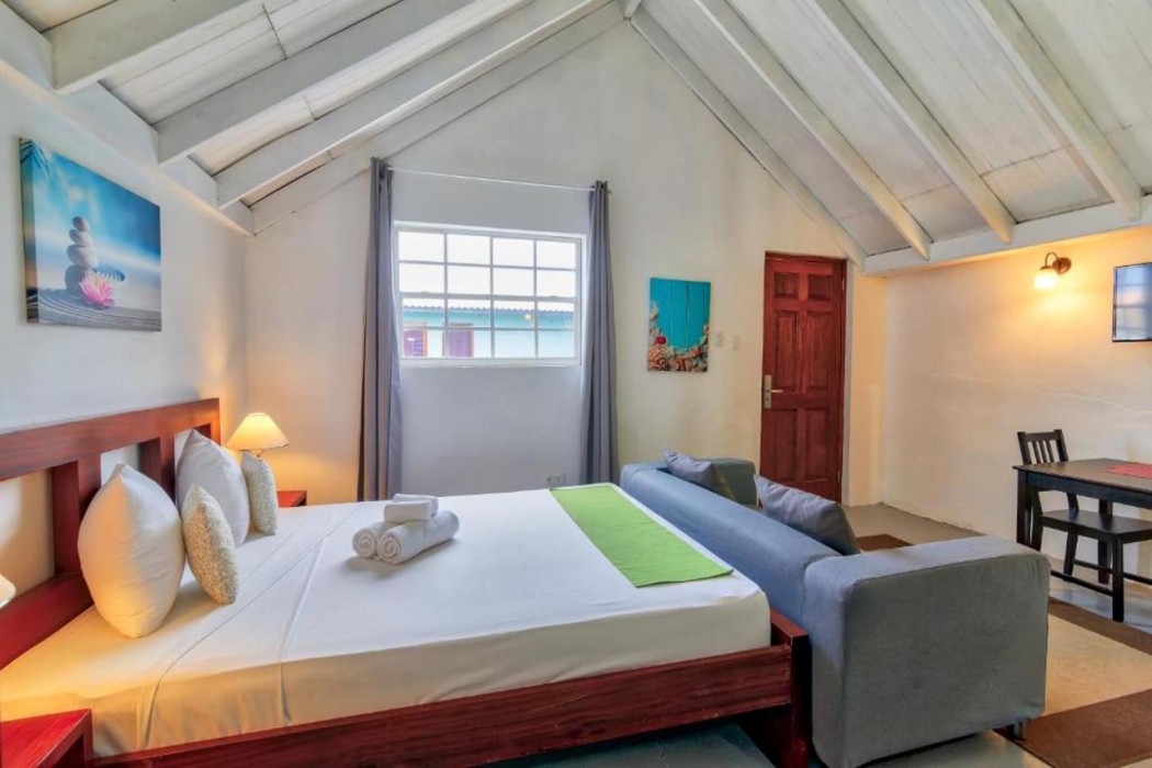 The Ritz Village Curacao 33/78