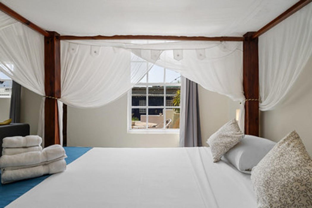 The Ritz Village Curacao 31/78