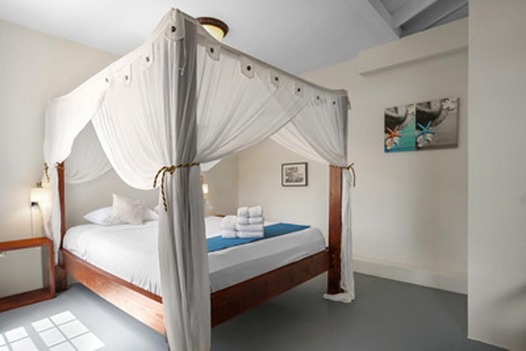 The Ritz Village Curacao 23/78