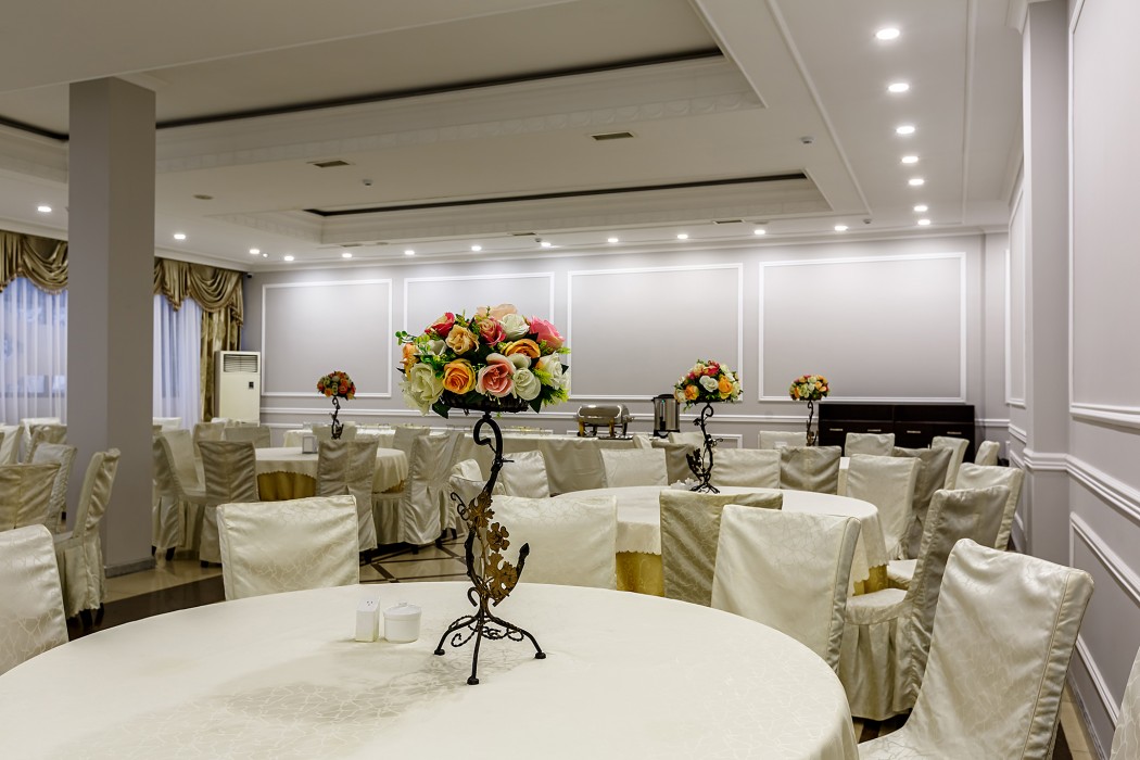 Renion Hotel Almaty 44/80