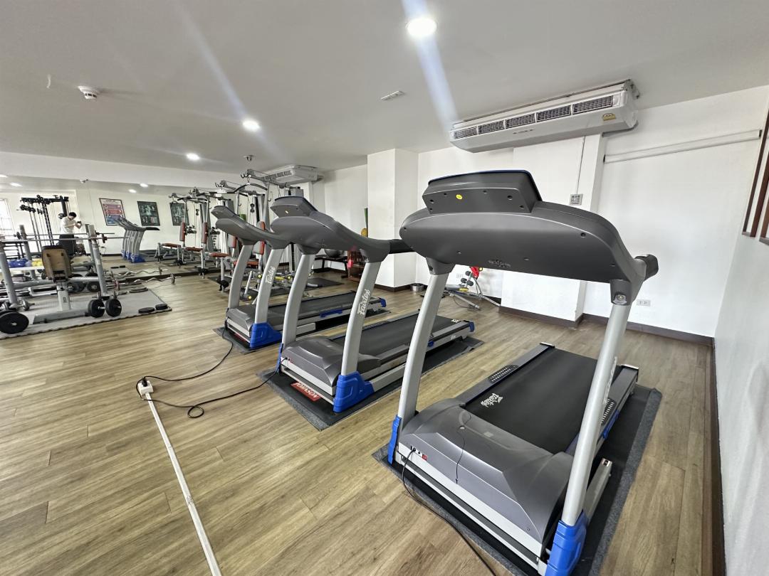 J Town Serviced Apartments Hotel 38/58