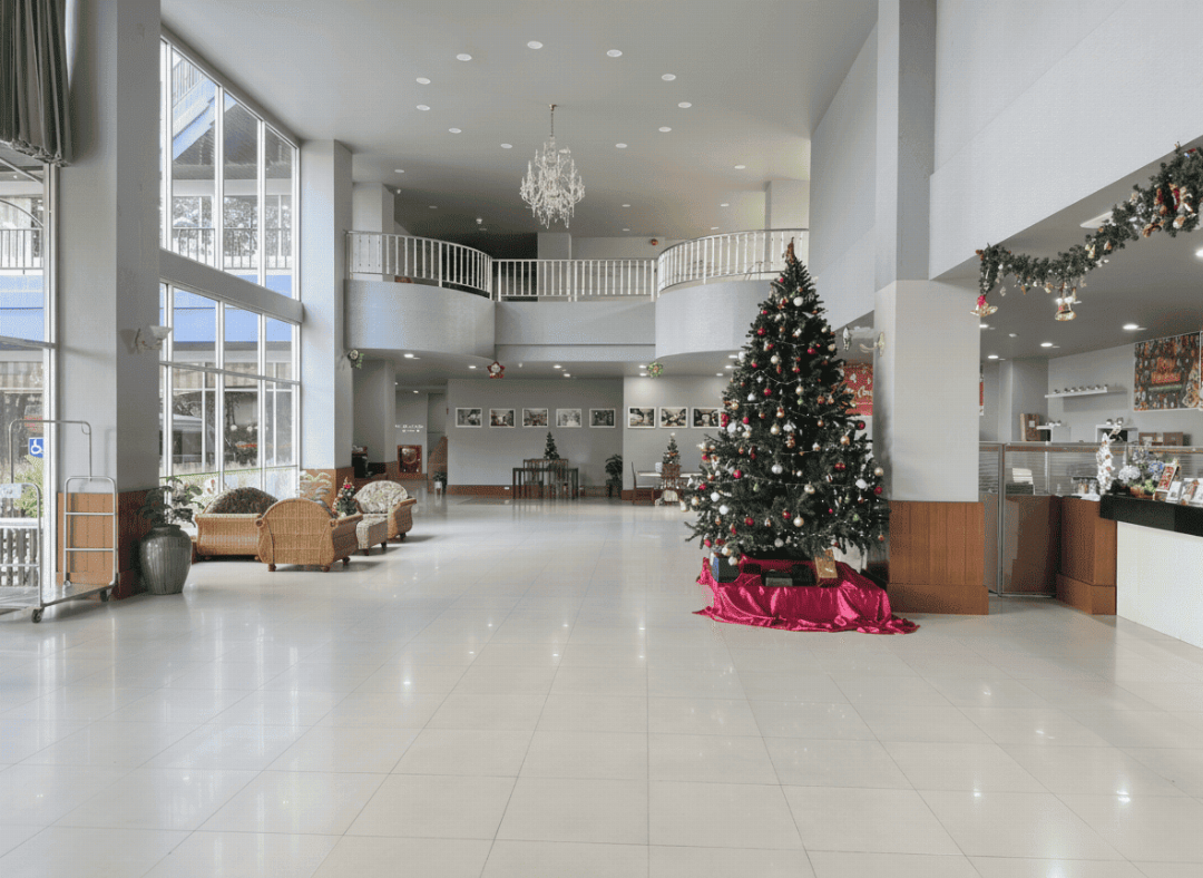 J Town Serviced Apartments Hotel 7/58