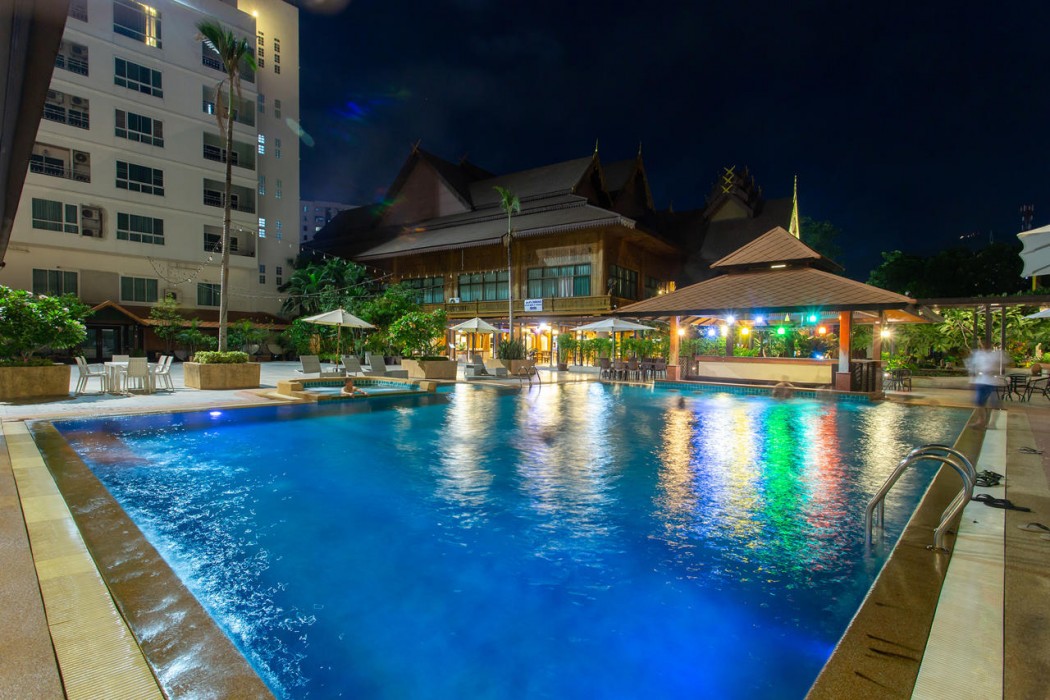 Khum Phucome Hotel 172/198