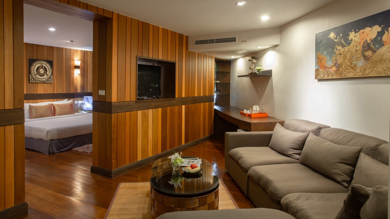 Khum Phucome Hotel 66/198
