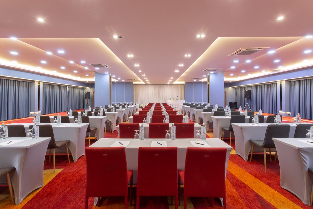 Khum Phucome Hotel 144/198