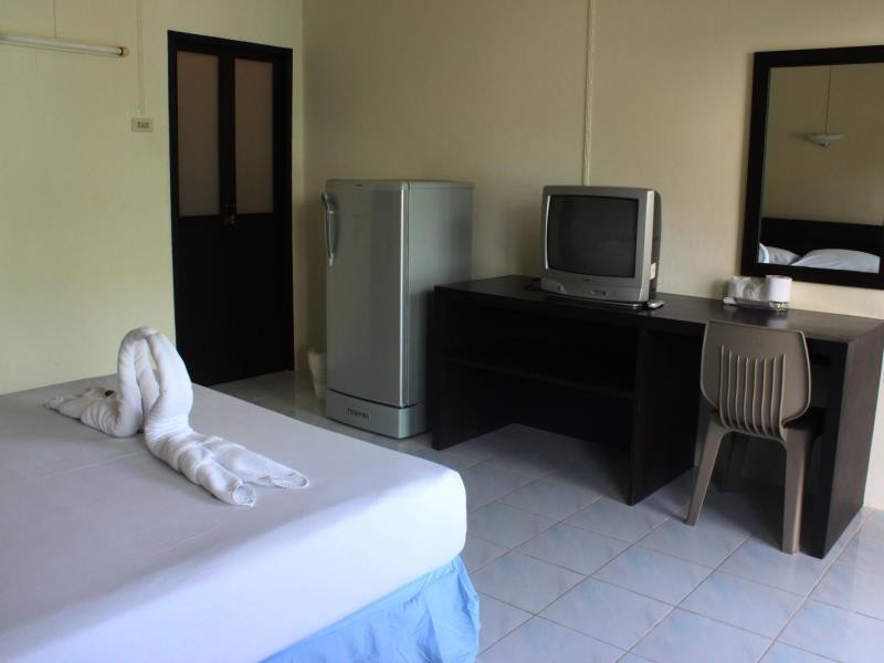 Baan Tonsai Garden Resort Phuket 11/25