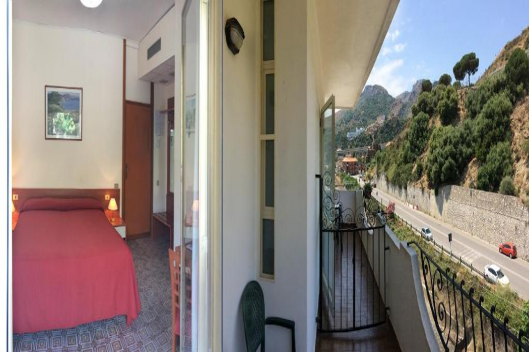 Hotel delle Palme 7/34