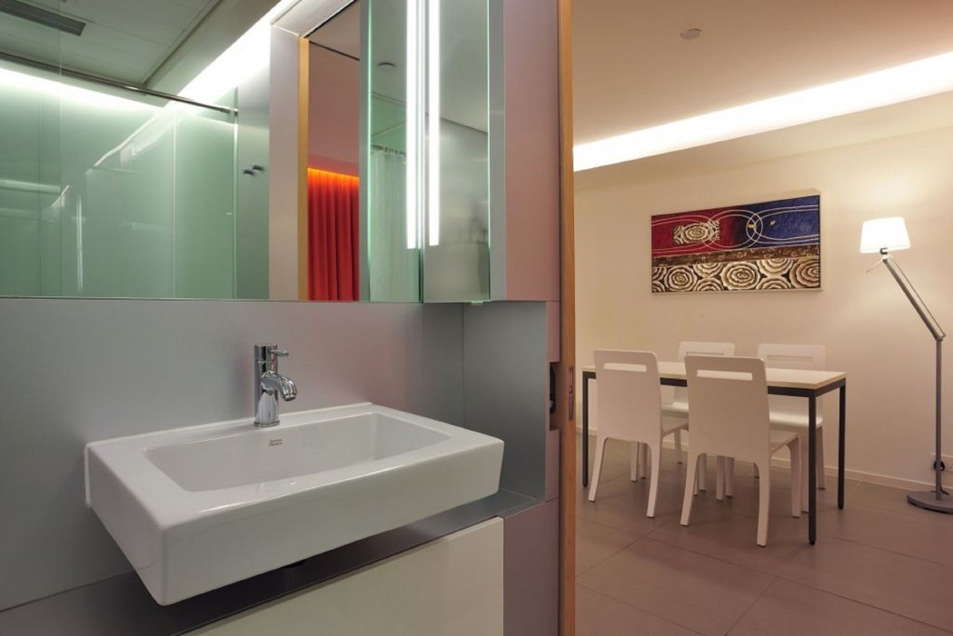 60 West Hotel 35/63