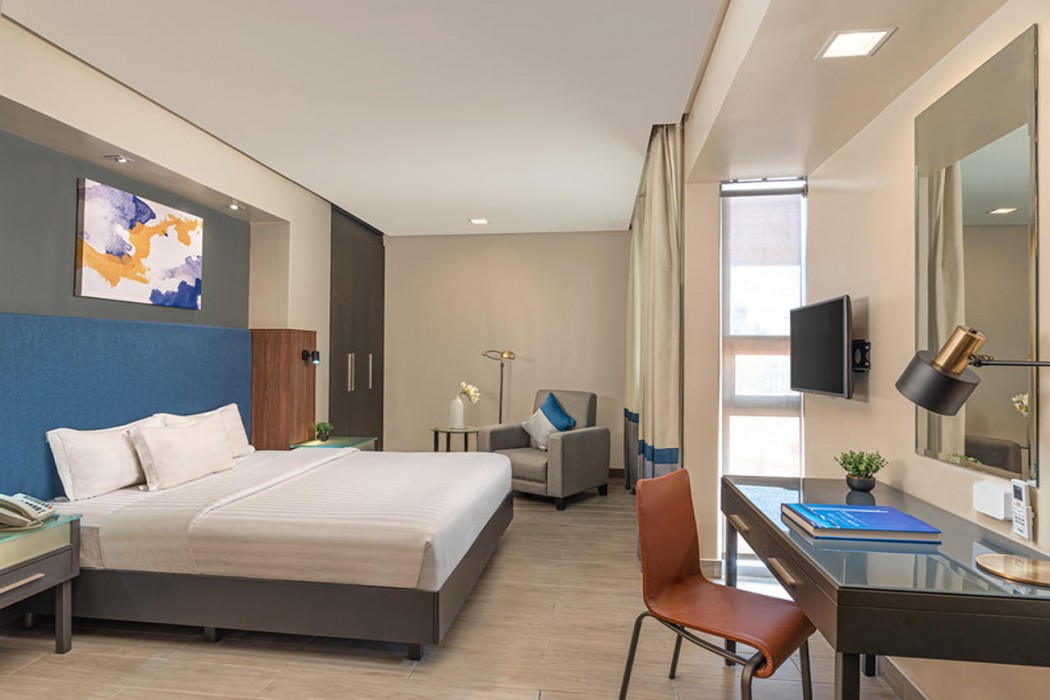 Greenhills Elan Hotel Modern 12/56