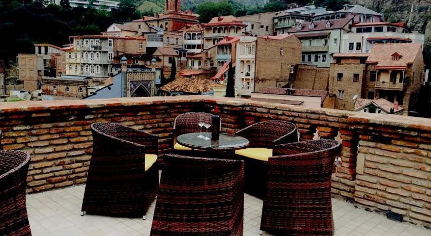 Hotel Abanotubani 23/32