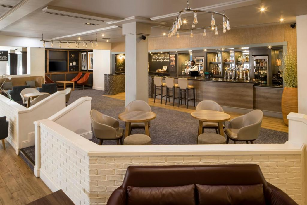 Crowne Plaza Solihull 16/65