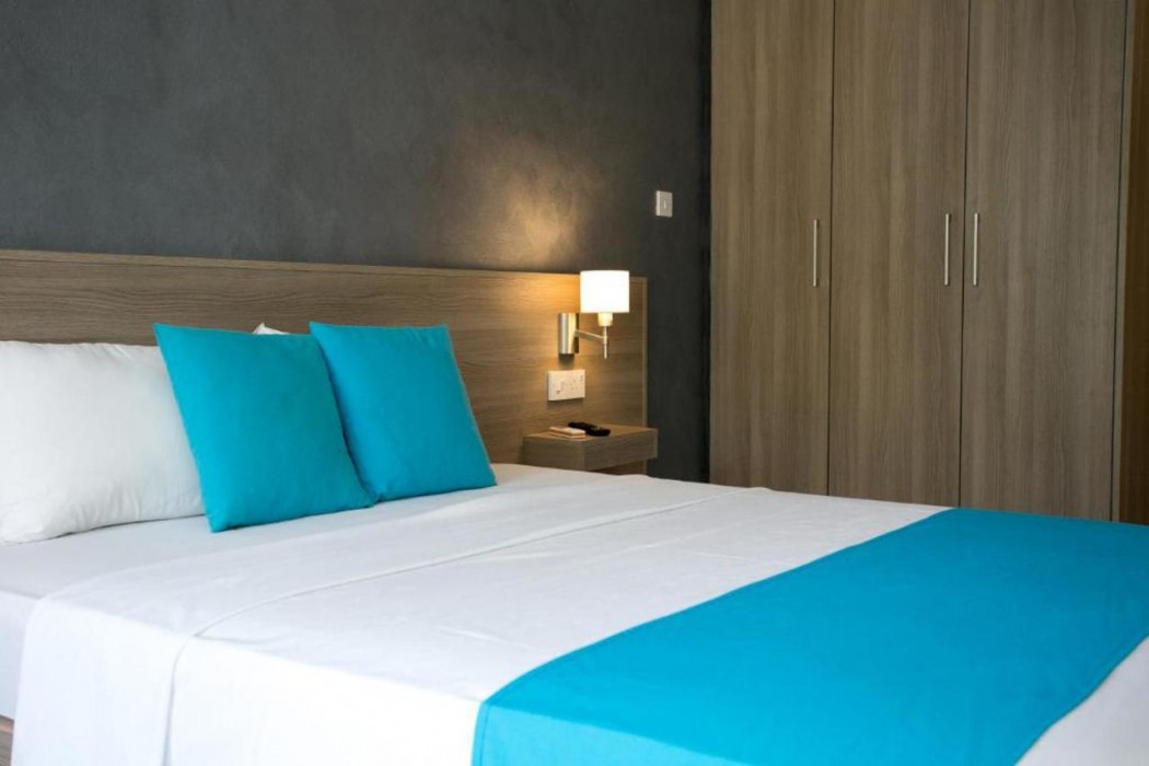 Flora Maria Hotel 18/64