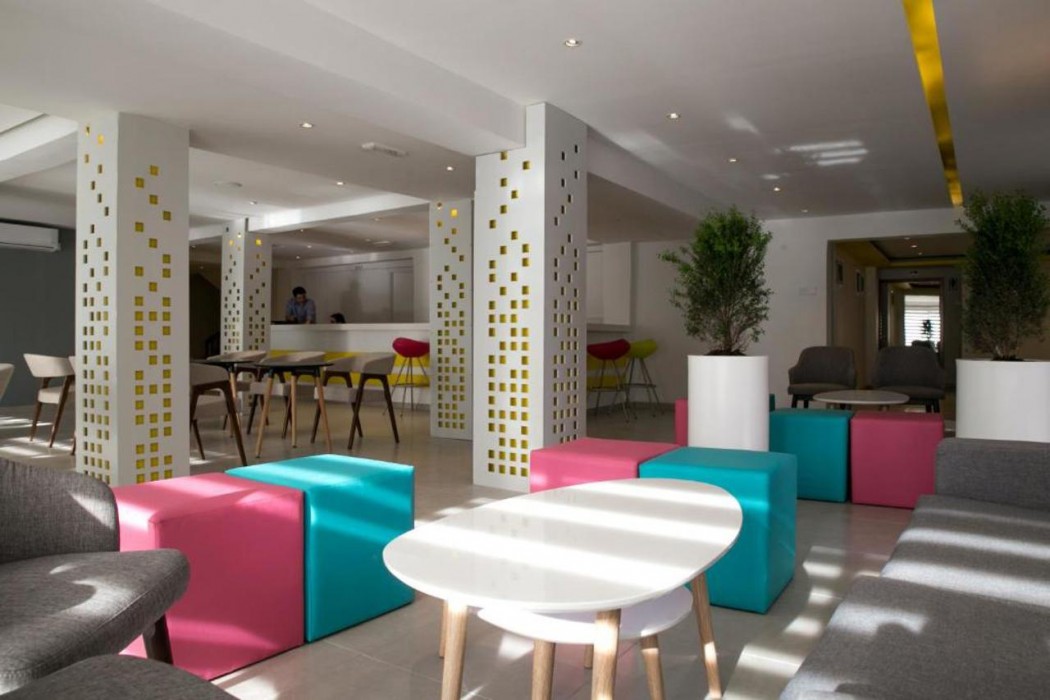 Flora Maria Hotel 7/64