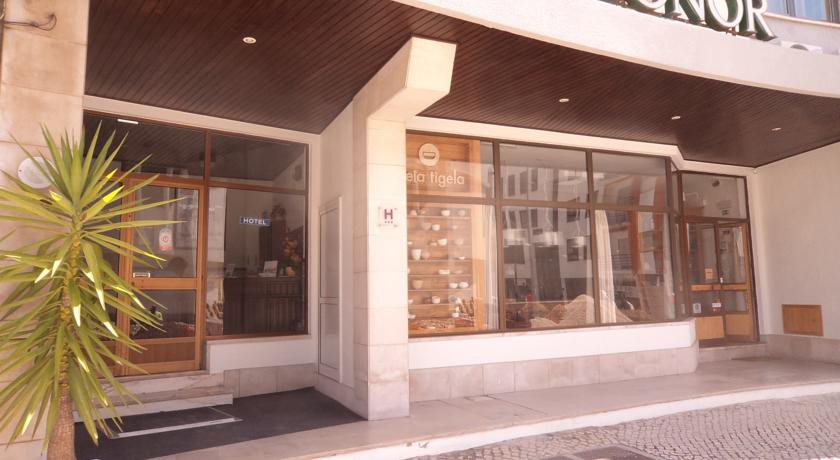 HOTEL DONA LEONOR 1/44