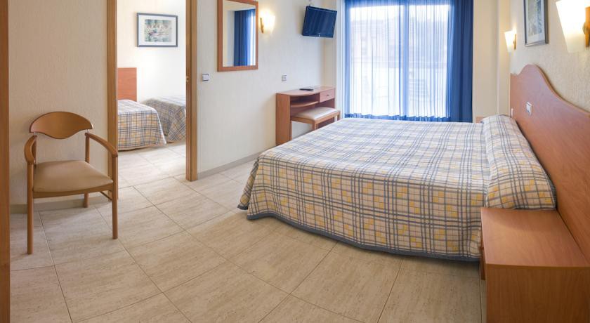 Mar Blau Hotel 5/23