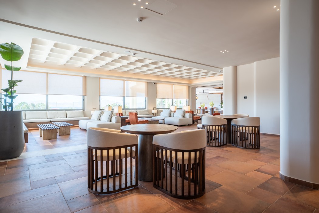 Kouros Palace Active Lifestyle Hotel 24/157