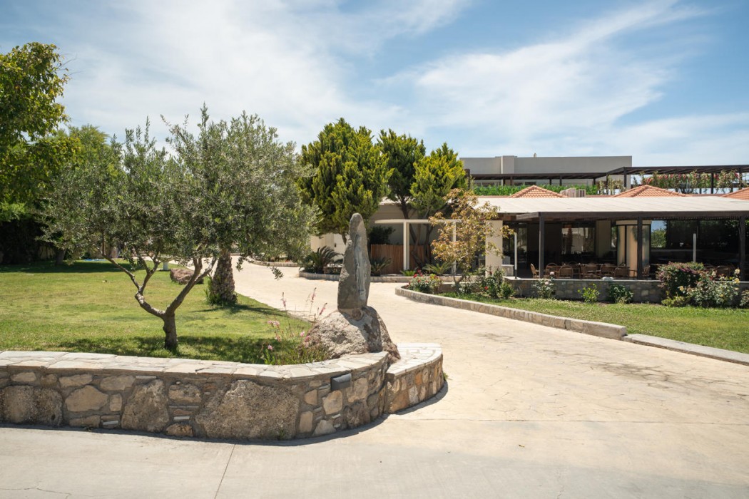 Kouros Palace Active Lifestyle Hotel 10/157