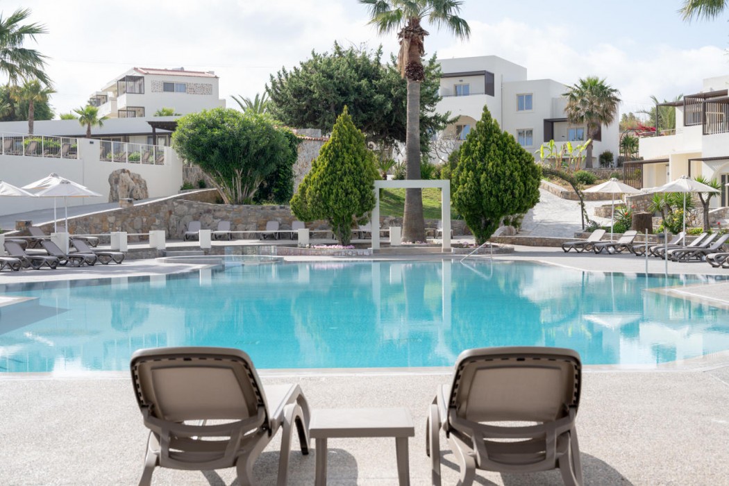 Kouros Palace Active Lifestyle Hotel 103/157