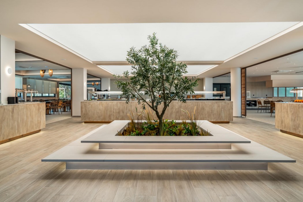 Kouros Palace Active Lifestyle Hotel 123/157
