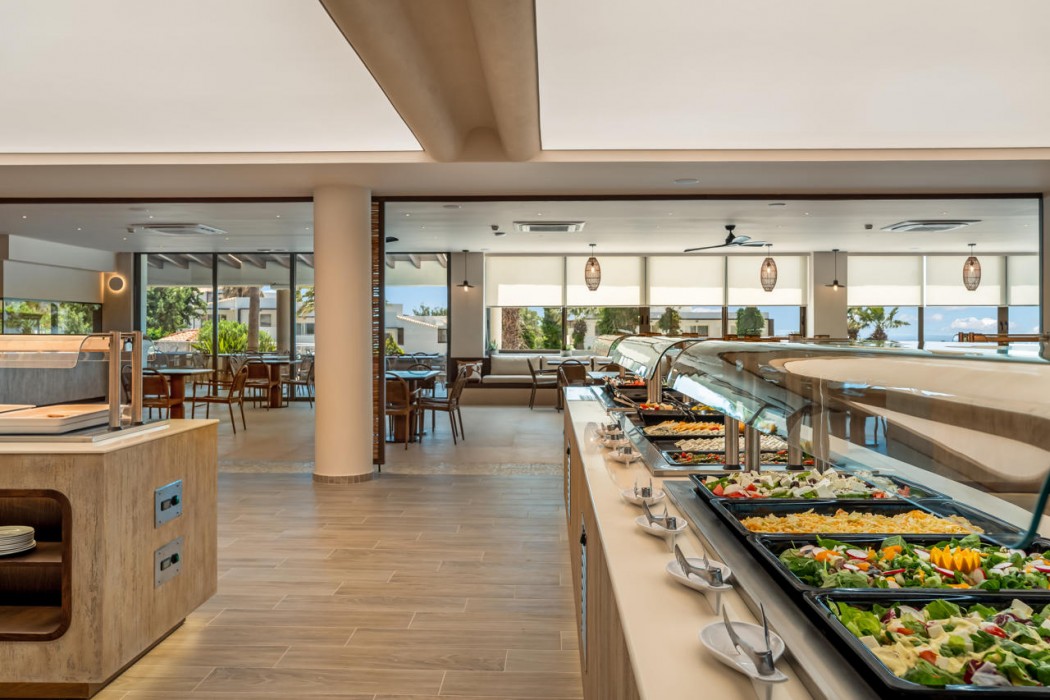 Kouros Palace Active Lifestyle Hotel 127/157