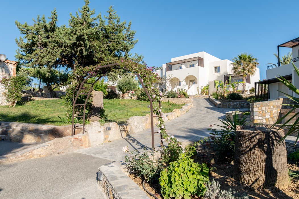 Kouros Palace Active Lifestyle Hotel 12/157