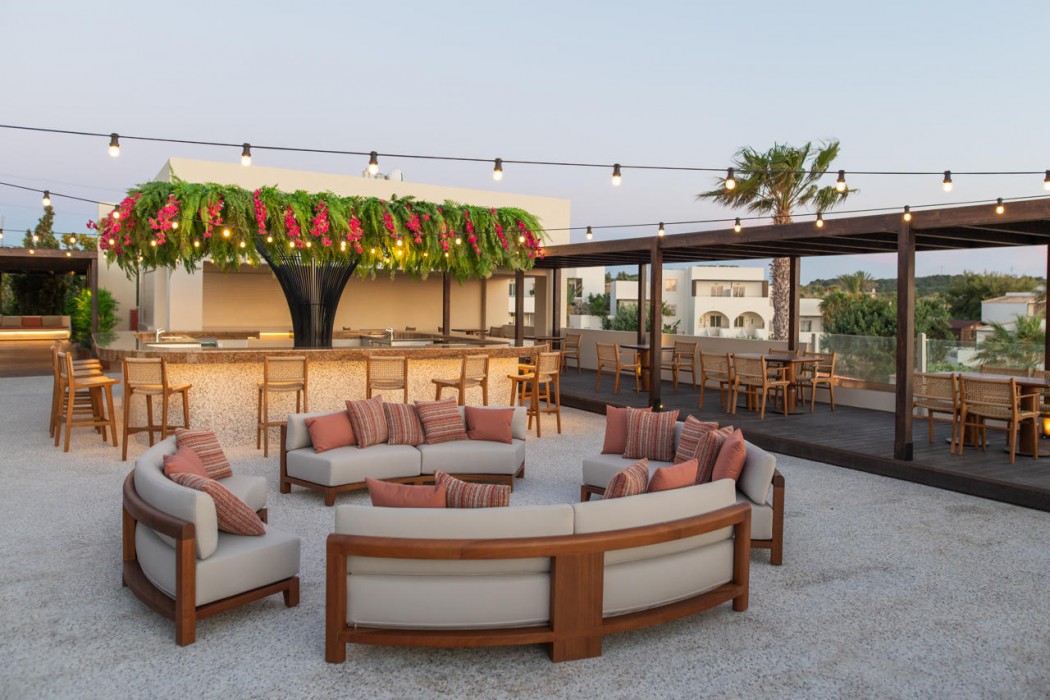 Kouros Palace Active Lifestyle Hotel 133/157