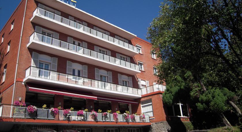 Hotel Alcazar 1/46
