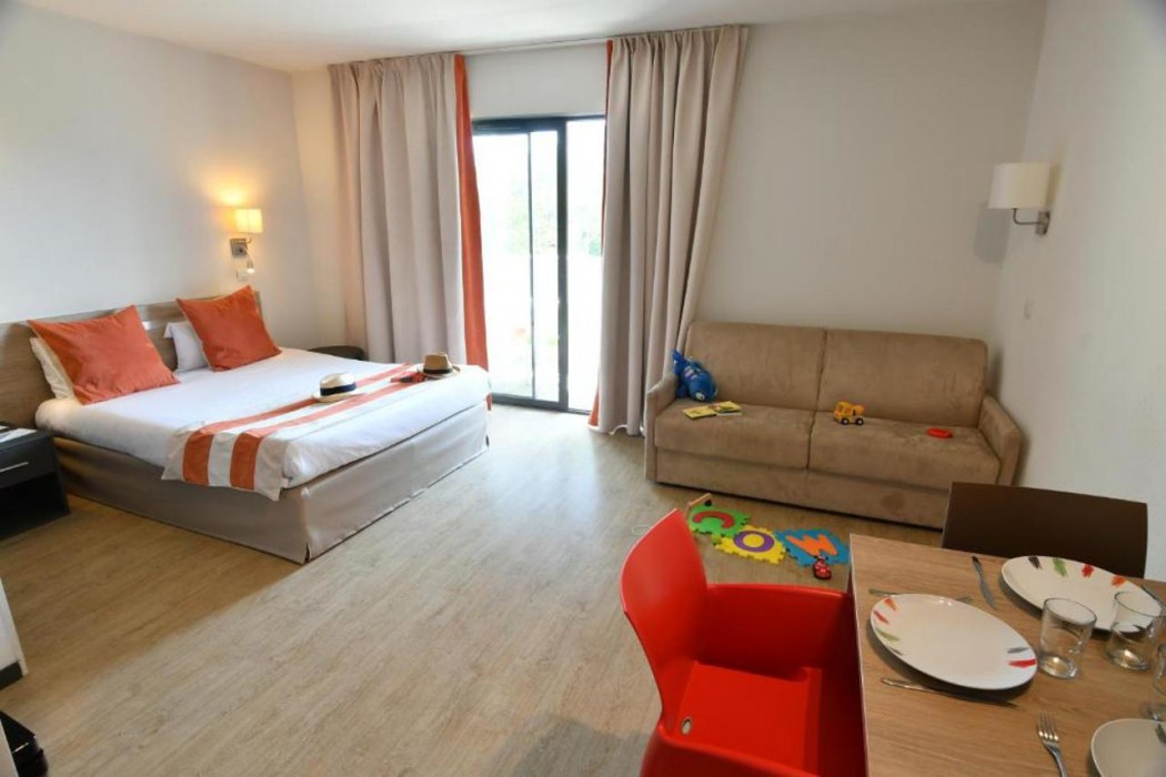 Appart-Hotel Mer & Golf City Bordeaux Bruges 13/60