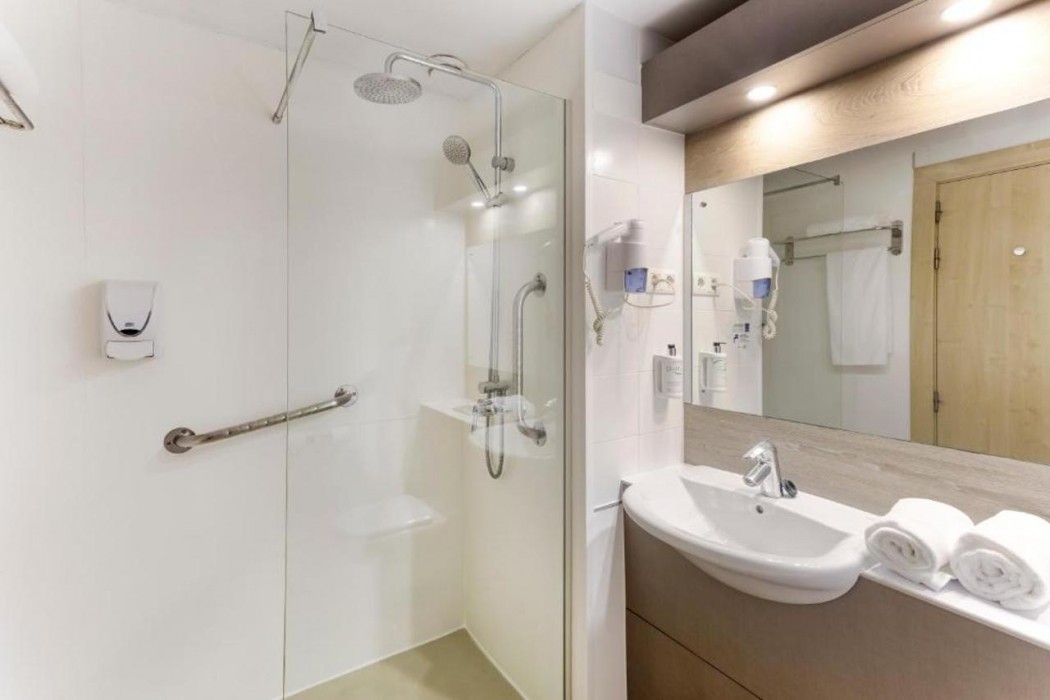 B&B HOTEL Madrid Las Rozas 12/23
