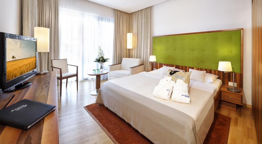 Therme Laa Hotel and Spa 11/51