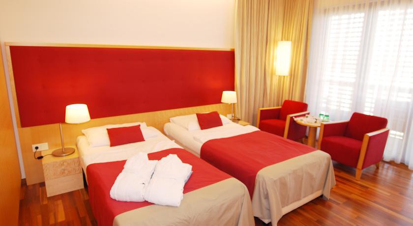 Therme Laa Hotel and Spa 10/51