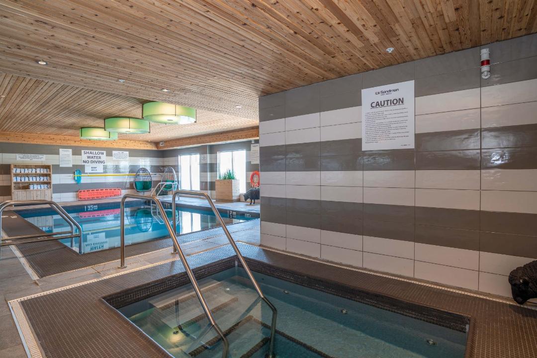 Sandman Hotel Oakville 14/33