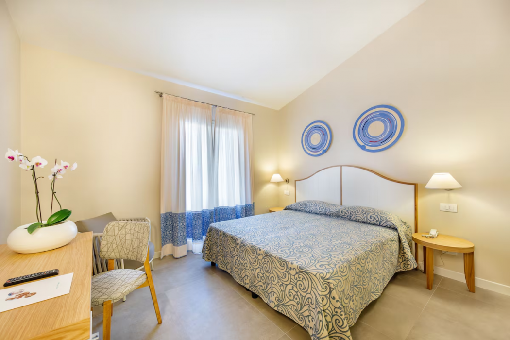 Blu Hotel Laconia 9/14
