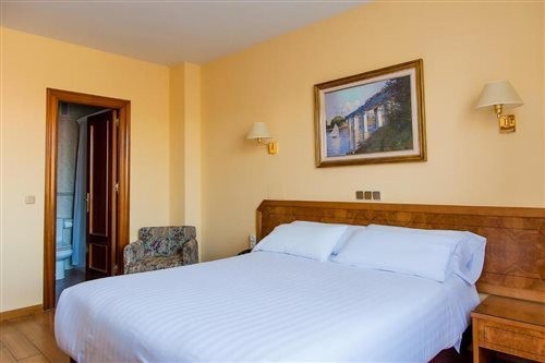Hotel Don Carmelo 6/60