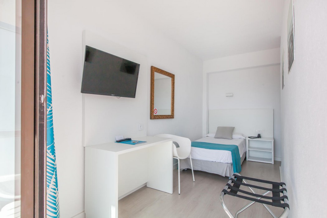 BLUESEA Arenal Tower - Adults Only 16/49