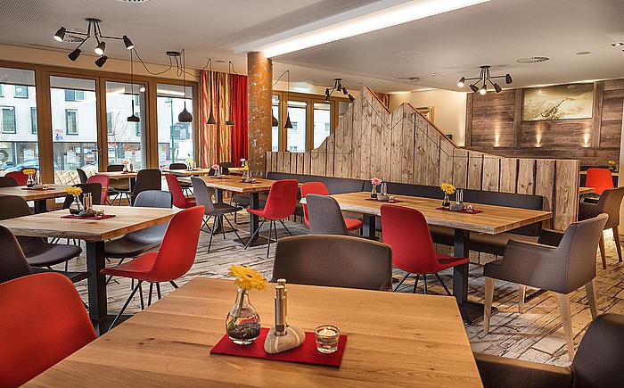 Alpenparks Parkhotel 12/53