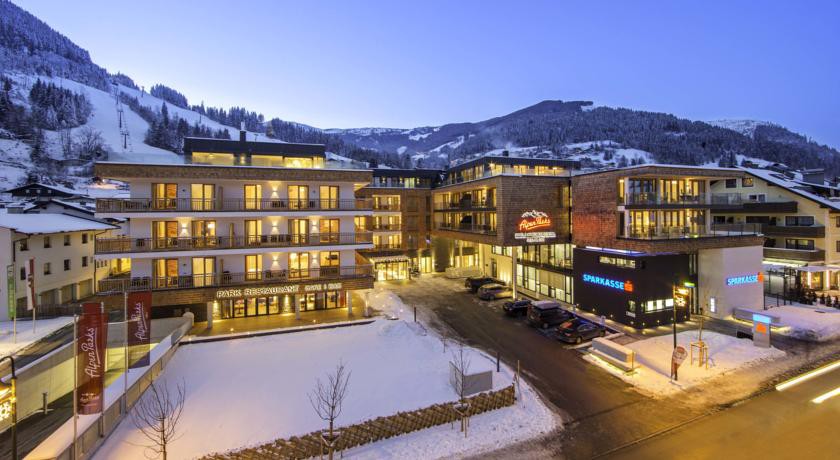 Alpenparks Parkhotel 1/53