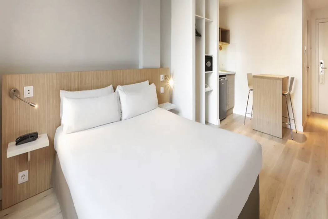 Room at B&B HOTEL Barcelona Sant Cugat, SANT CUGAT DEL VALLES