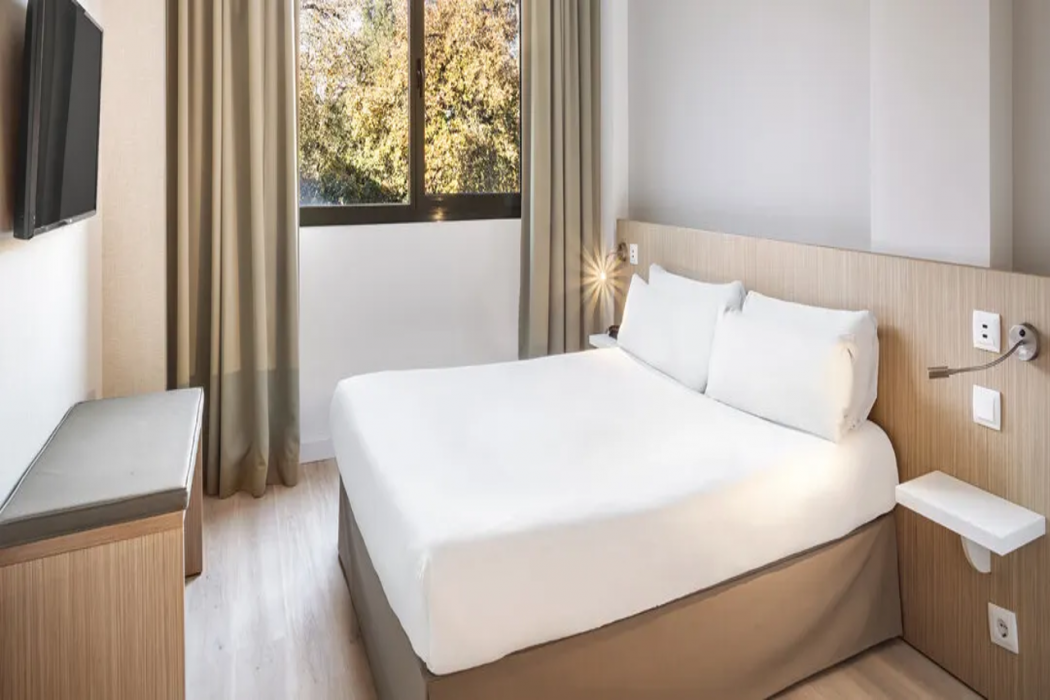 Room at B&B HOTEL Barcelona Sant Cugat, SANT CUGAT DEL VALLES