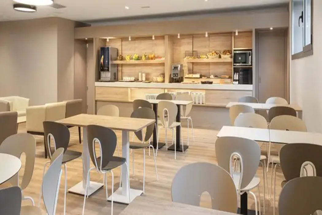 B&B HOTEL Barcelona Sant Cugat 11/20