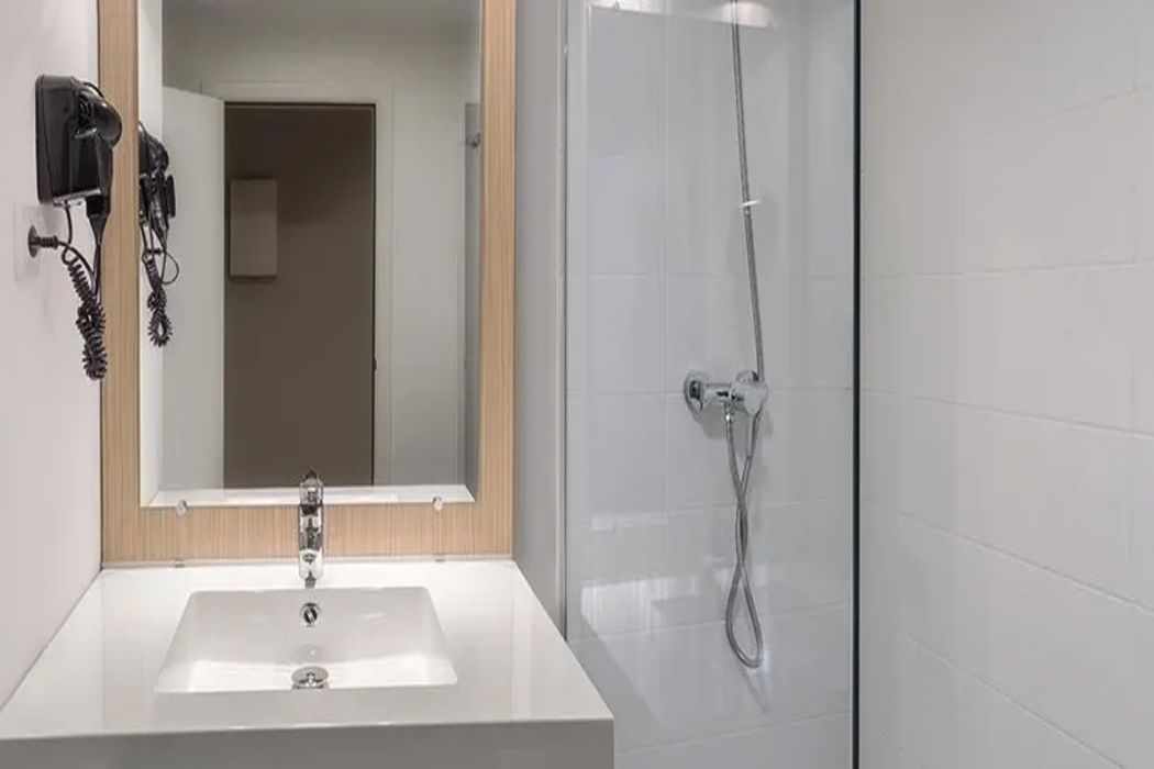 Room at B&B HOTEL Barcelona Sant Cugat, SANT CUGAT DEL VALLES
