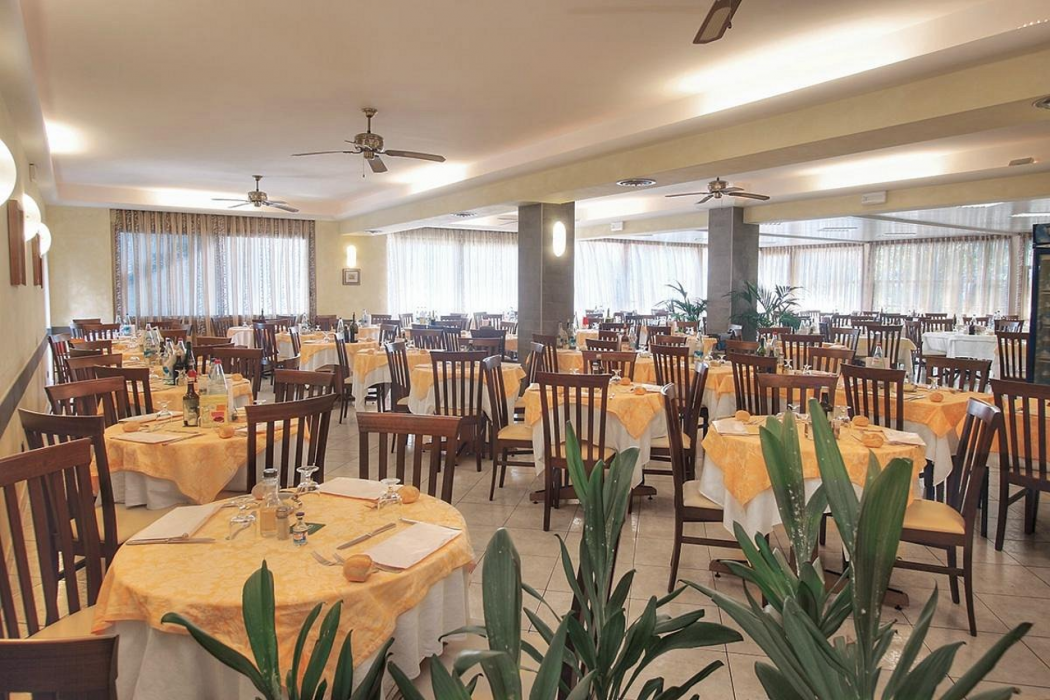 HOTEL MIRIAM 7/16