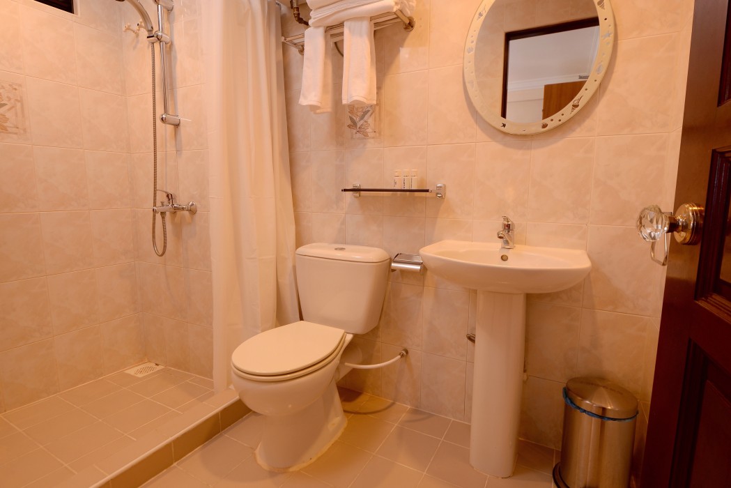 Champa Central Hotel 16/60