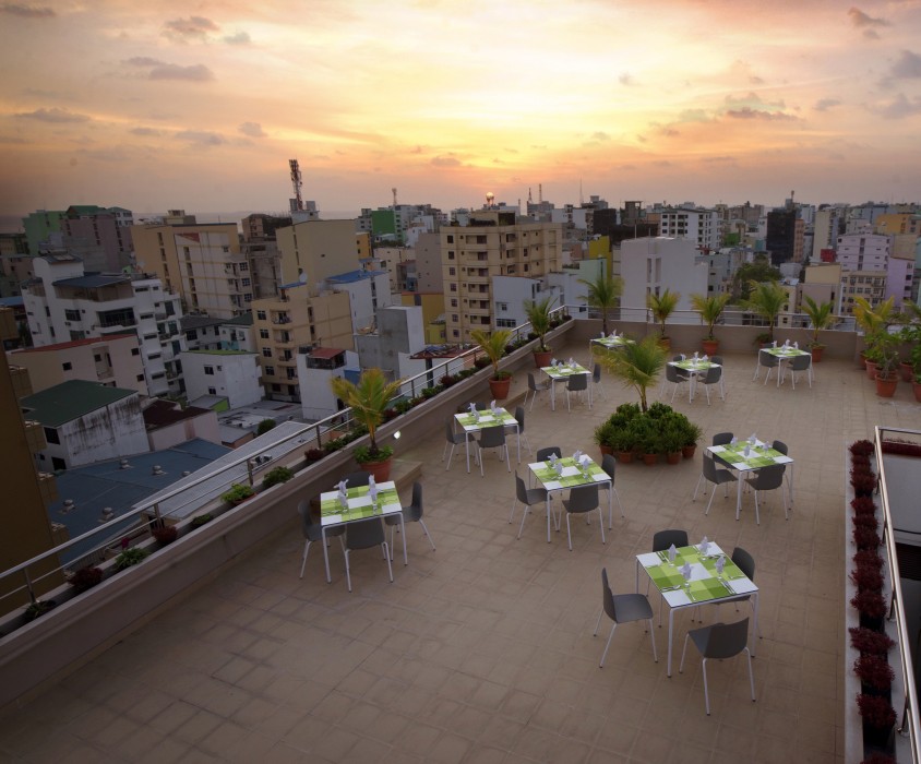 Champa Central Hotel 38/60