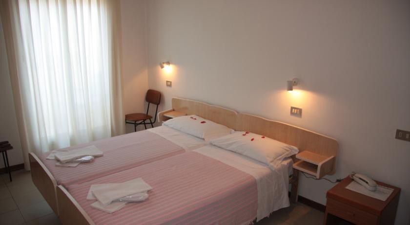 Hotel Orchidea 9/25